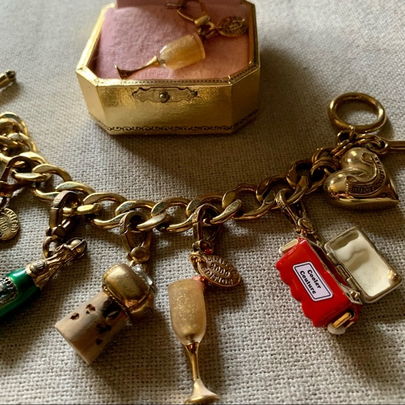 NEW Boxed Limited Edition Juicy Couture Champagne 🥂 Charm - Picture 8 of 10